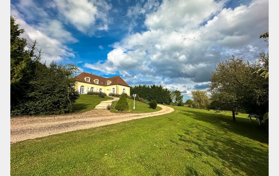 Annonces AMNEVILLE : Maison / Villa | METZ (57000) | 254 m2 | 550 000 &euro; 
